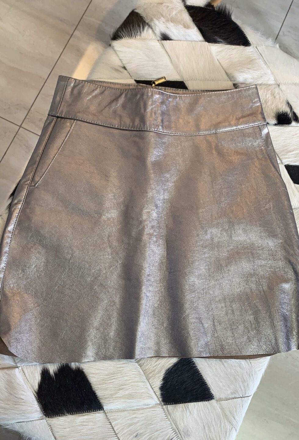 Saia Curta com Bolso Faca - Imagem 2