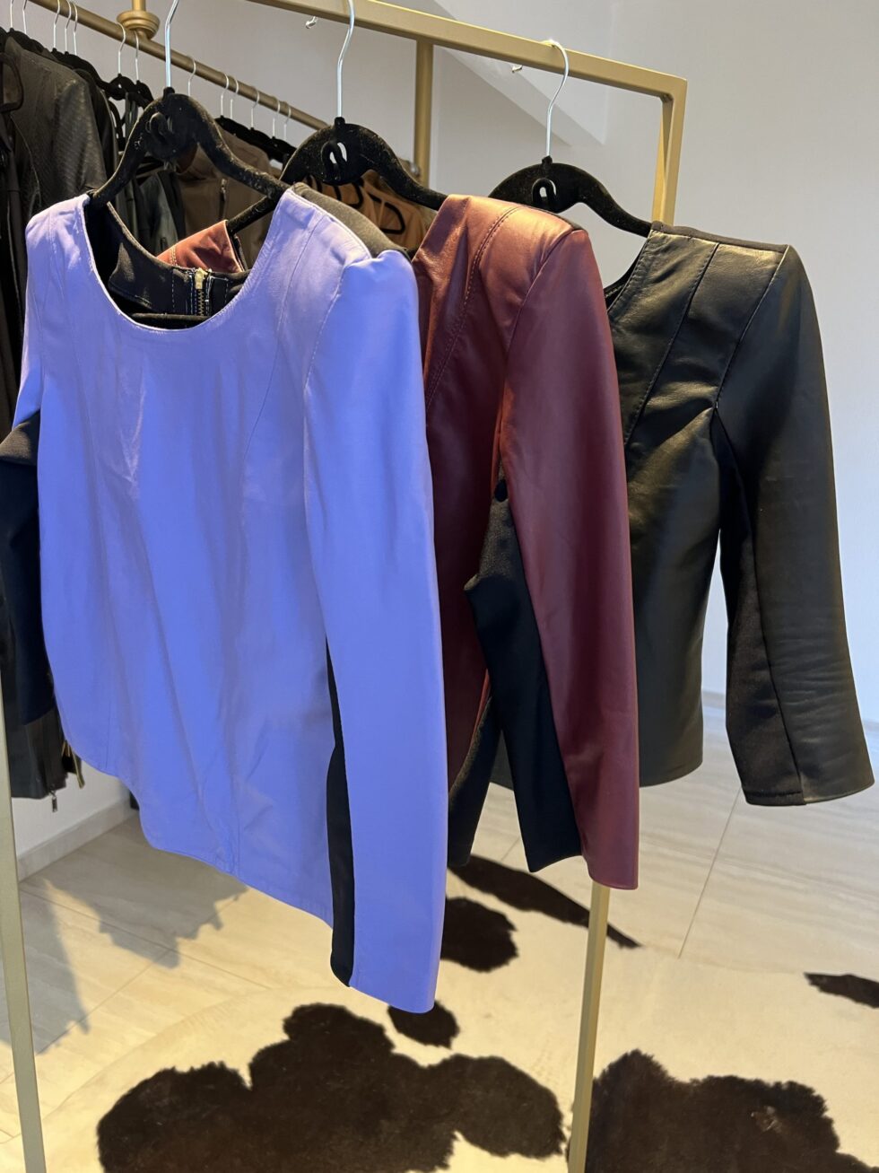 Blusa Meia Manga Ombreiras - Imagem 2