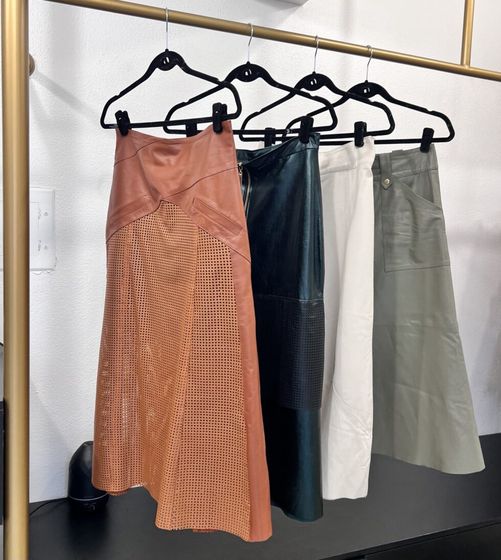 Saia Midi Detalhe Perfuro - Imagem 2