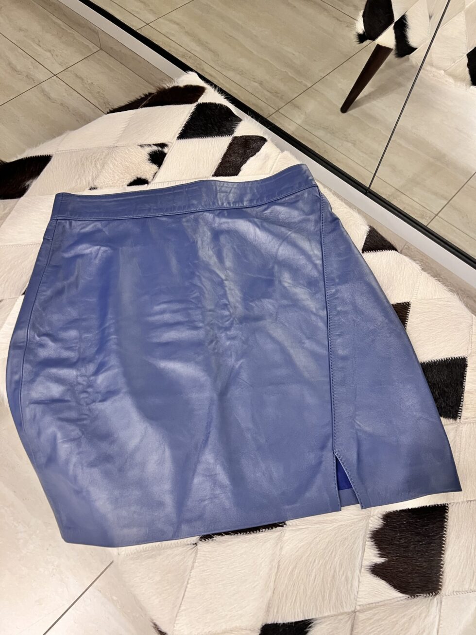 Saia Curta com Mini Fenda