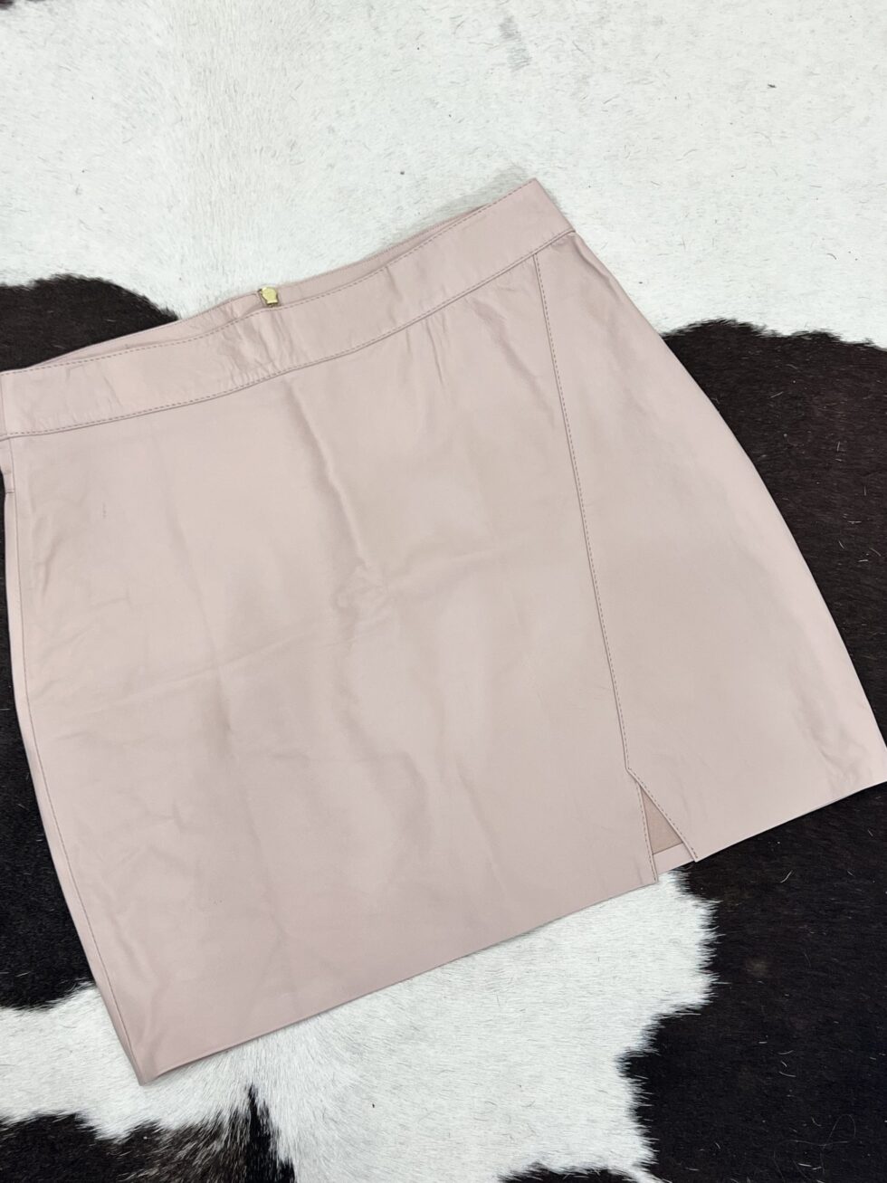 Saia Curta com Mini Fenda - Imagem 4