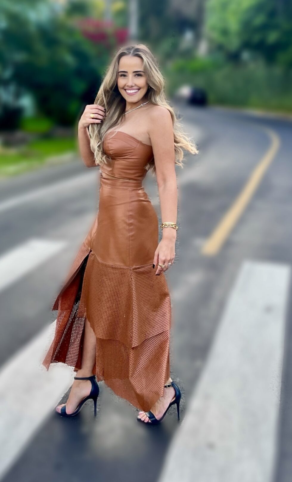 Saia Midi Babados Perfuro