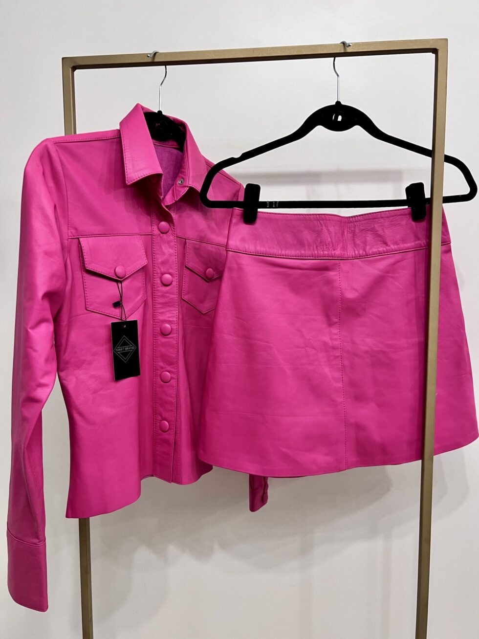 Conjunto Camisa e Mini Saia