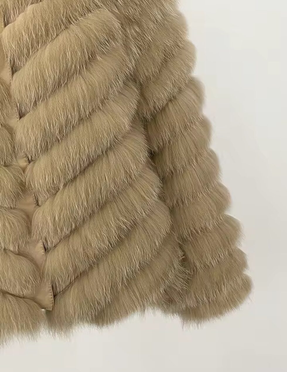 Casaco de Pele Reversível - Bege - Imagem 4