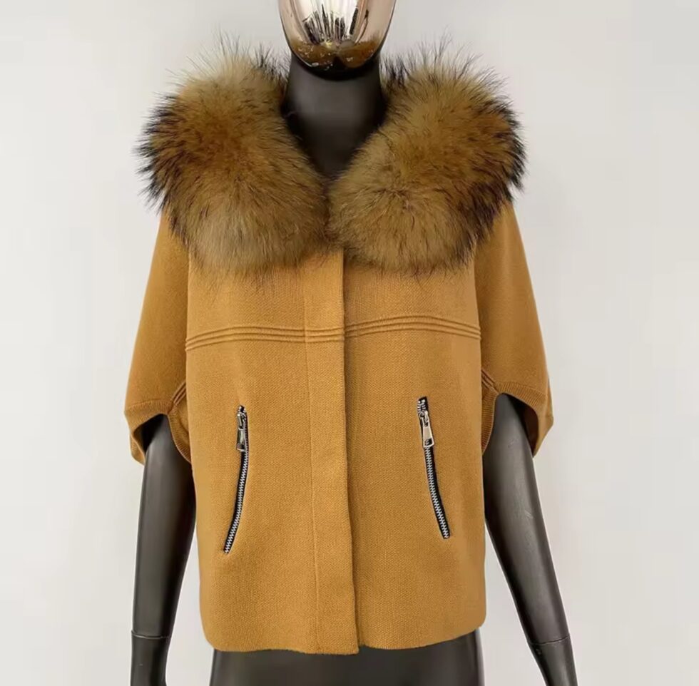 Casaqueto Cashmere com Pele Caramelo - Imagem 4