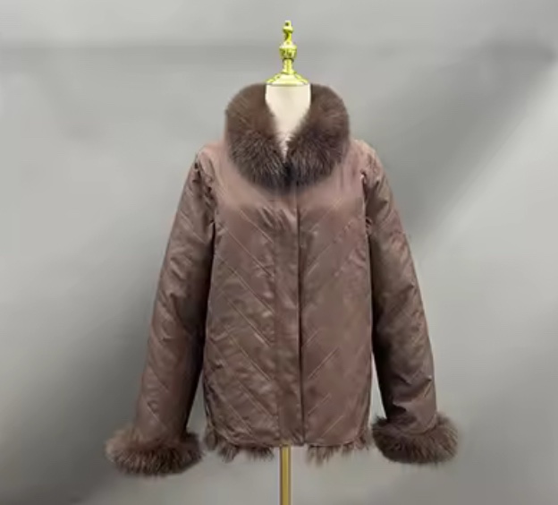 Casaco de Pele Reversível - Marrom - Imagem 2